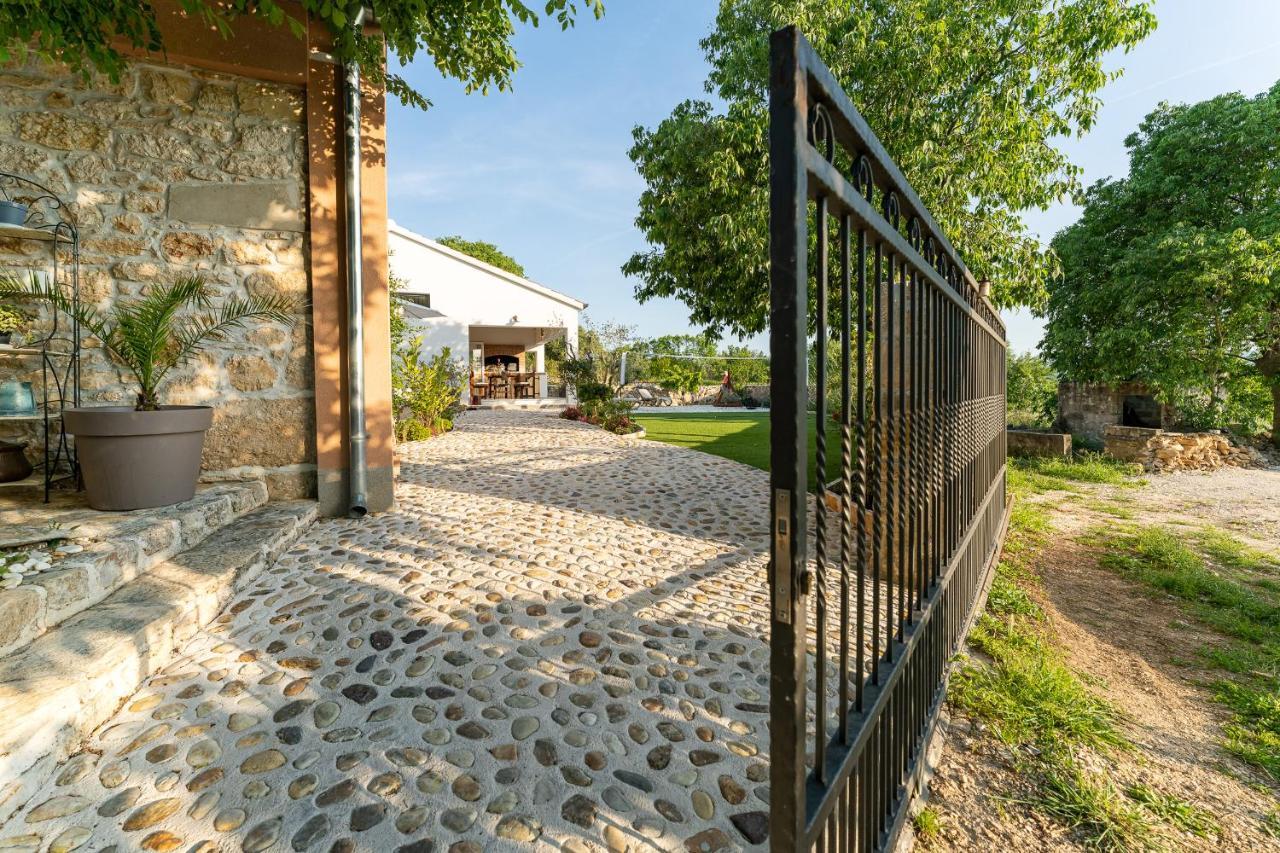 Holiday Home - Villa Thorak Anic Exterior photo